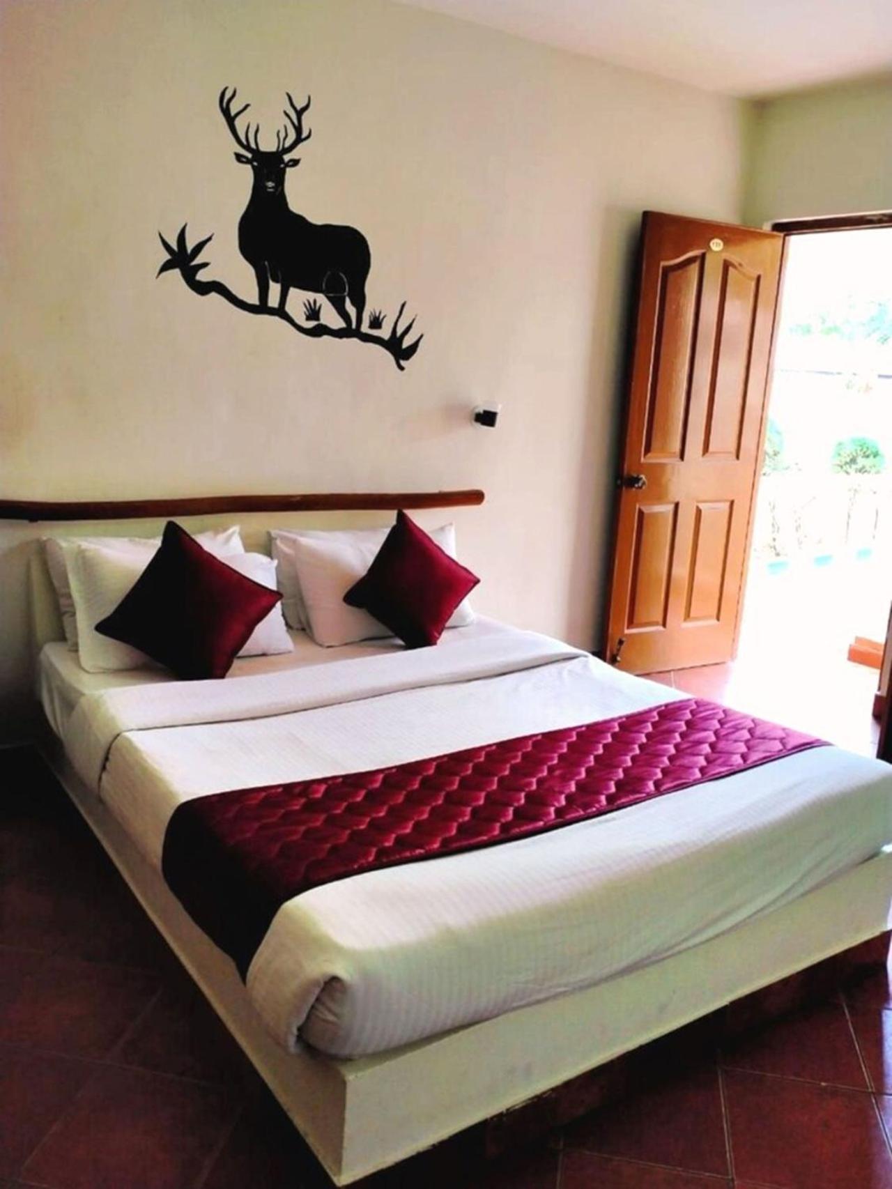 The Country Club Wildlife Resorts Bandipūr Kültér fotó