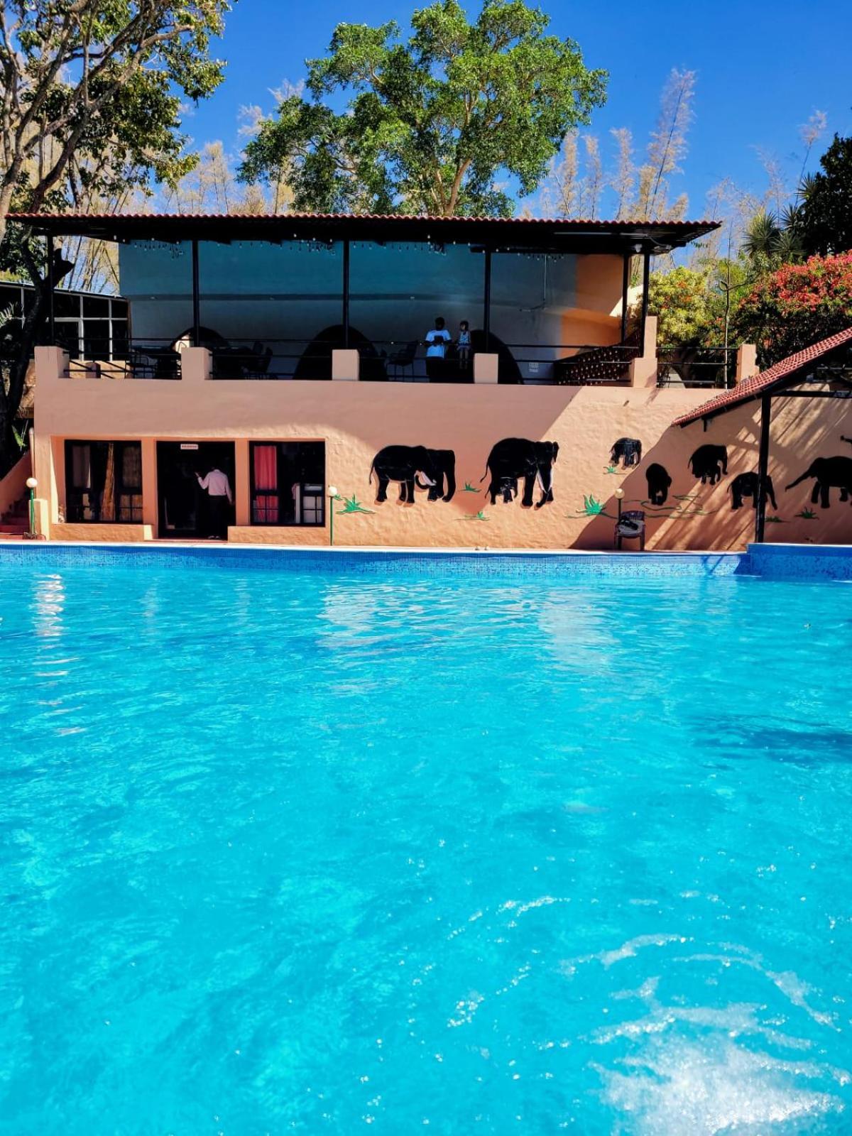 The Country Club Wildlife Resorts Bandipūr Kültér fotó