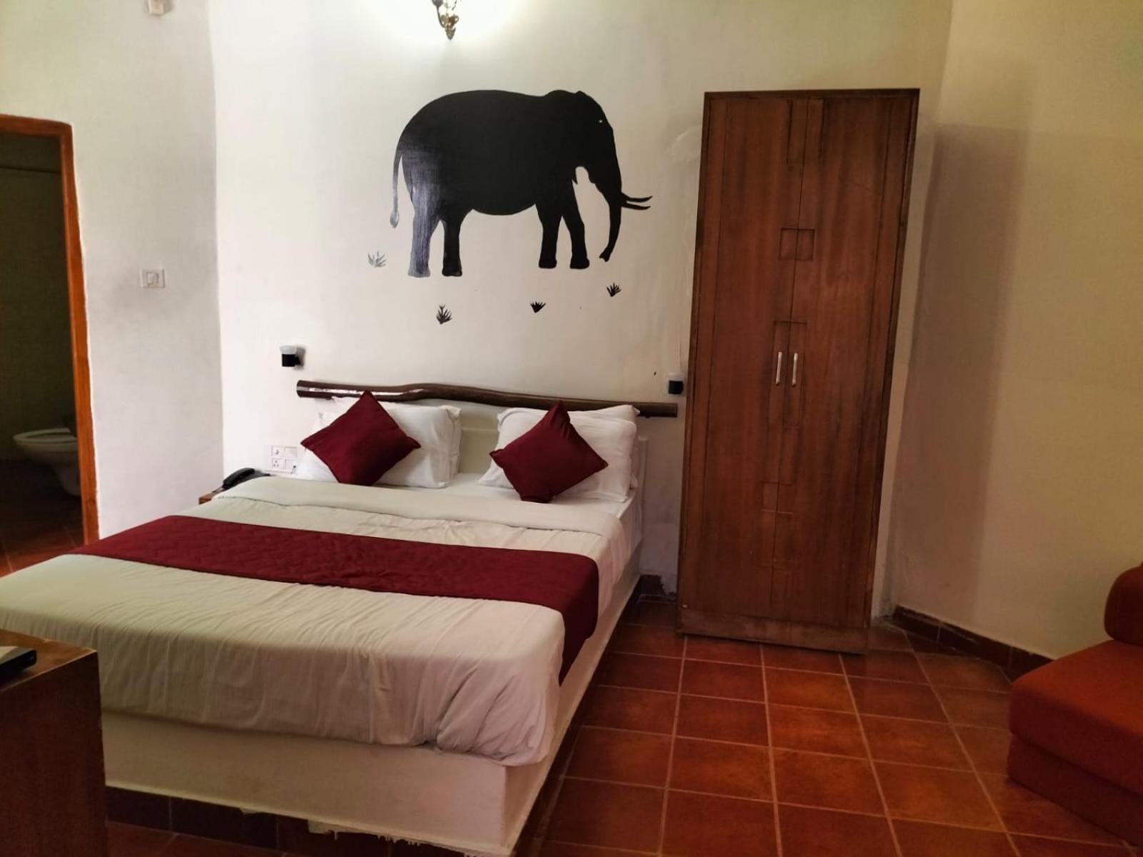 The Country Club Wildlife Resorts Bandipūr Kültér fotó
